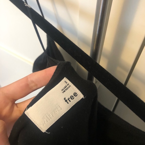 Wilfred - Tiny Dress - Picture 6 of 6